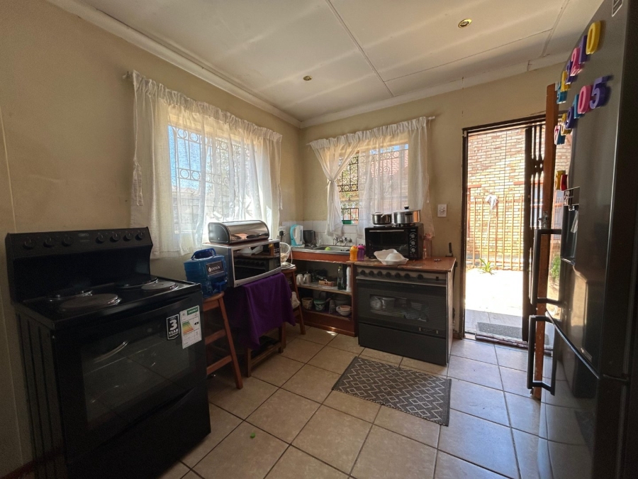 3 Bedroom Property for Sale in Vista Park Free State